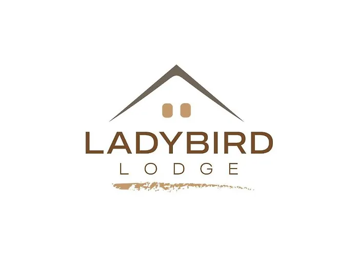 Деревянный коттедж Ladybird